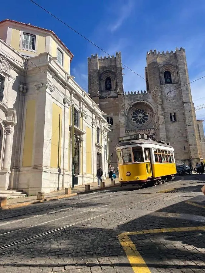 No Limit Alfama Guesthouse Lisbona 2*,