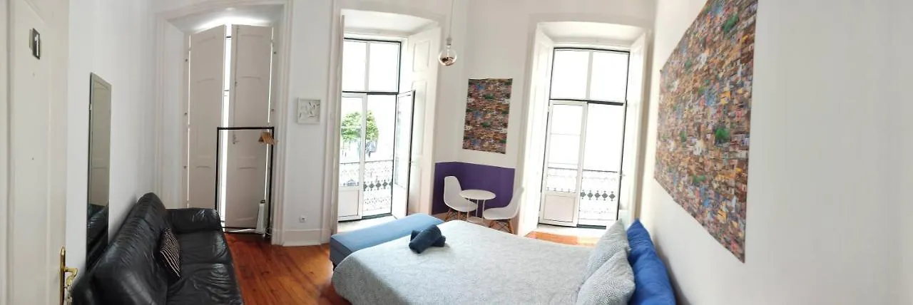 ** Guest house No Limit Alfama Guesthouse Lisbon Portugal