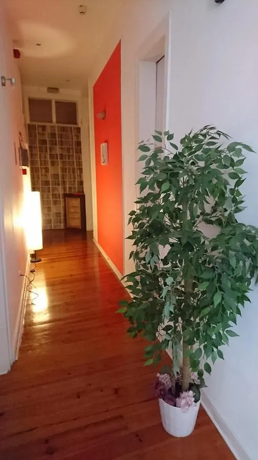 No Limit Alfama Guesthouse Lisbon 2*,